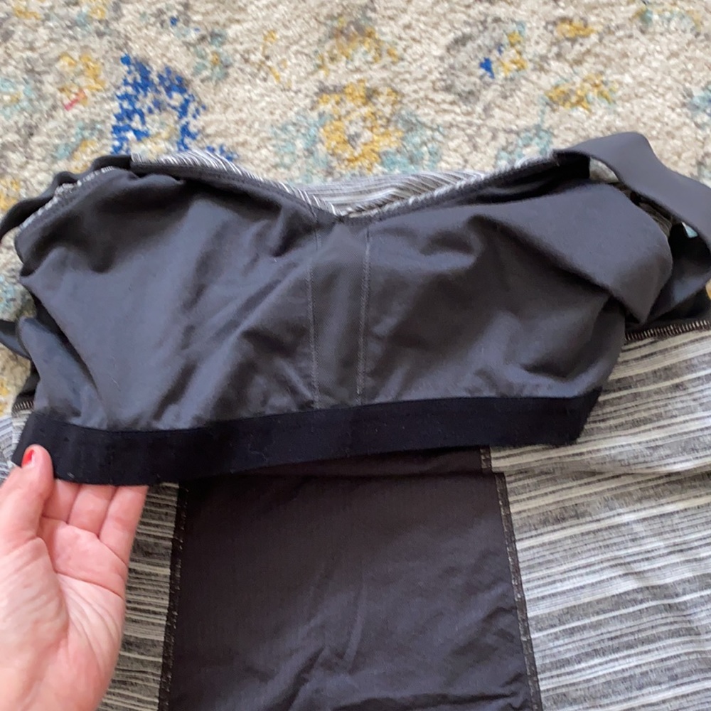 Lululemon workout top - gray and white striped - Picture 4 of 4